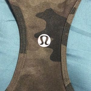 Army print lululemon tank